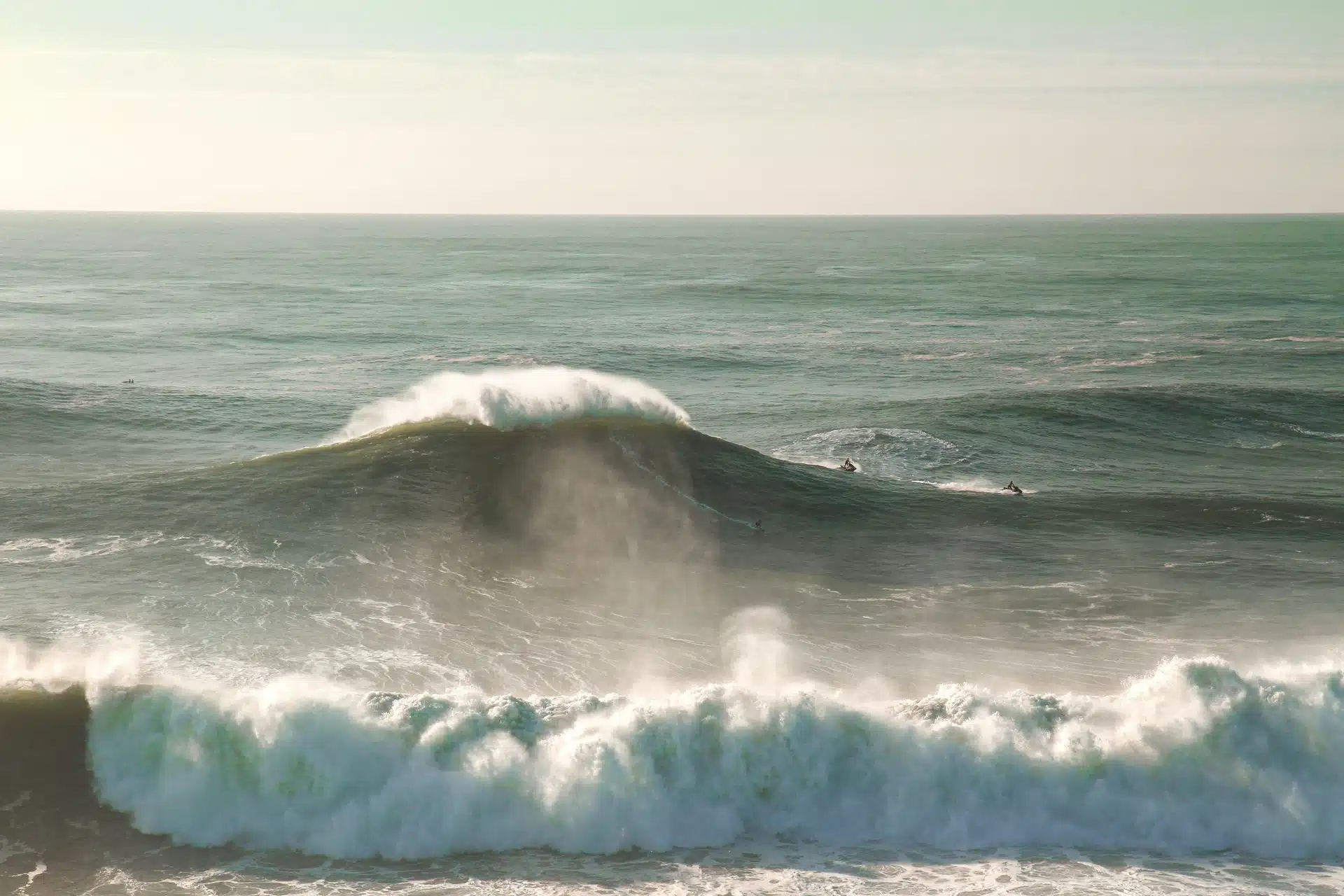 Chasing Giants: Timing Your Trip to Nazaré, Portugal, for Colossal Waves